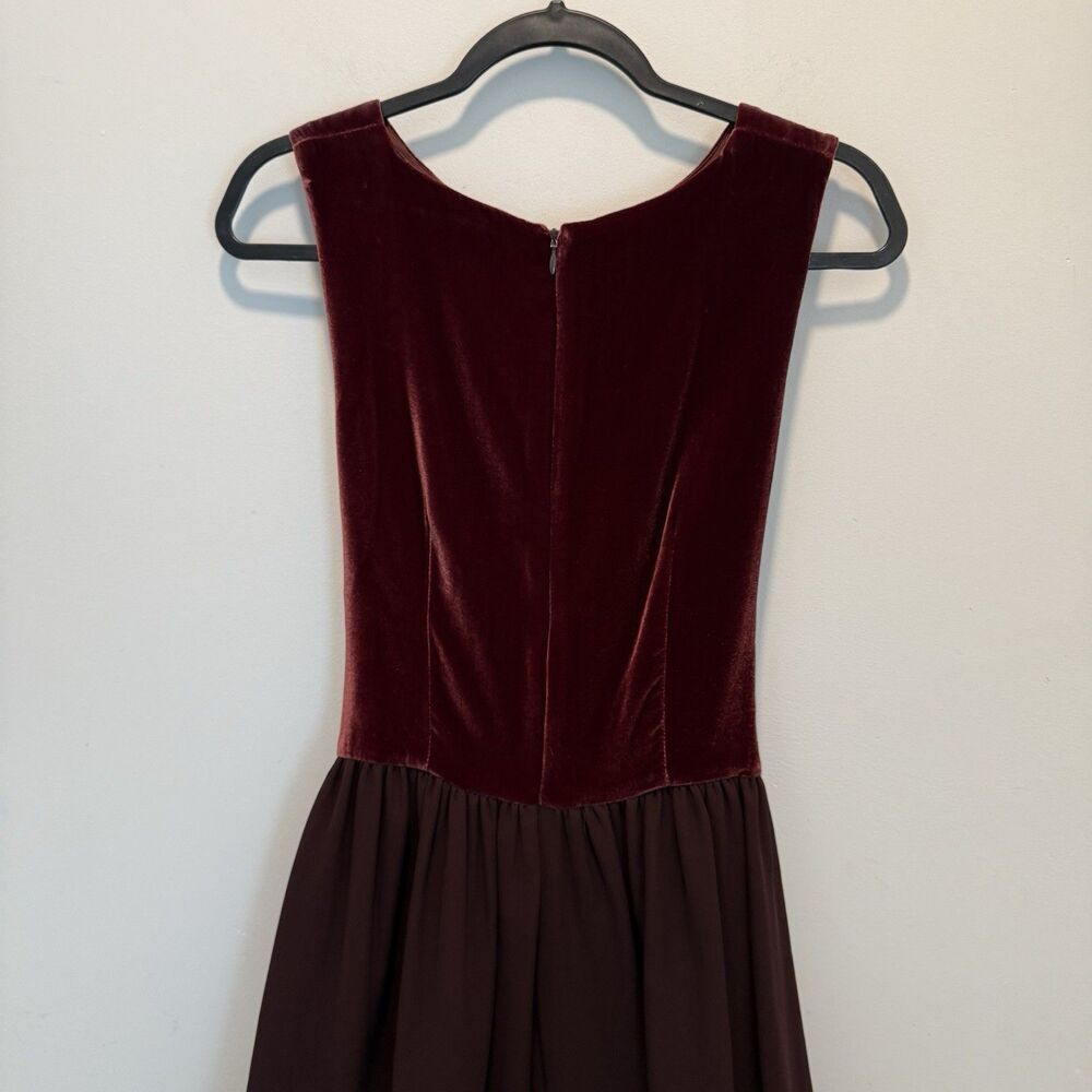 VINTAGE 80's/90's ELIZABETH WAYMAN PURPLE SILK VELVET DRESS Size 8
H - Picture 3 of 10